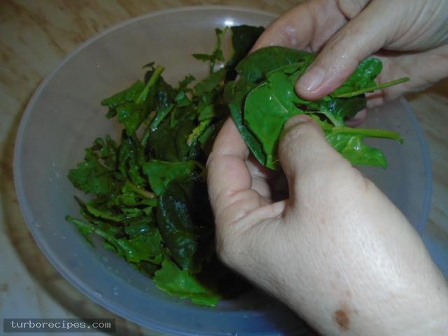 Πράσινη σαλάτα με σως ταχινιού - Βήμα 2