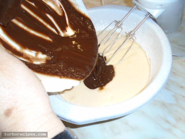 Κέικ σοκολάτας χωρίς αλεύρι - Βήμα 9