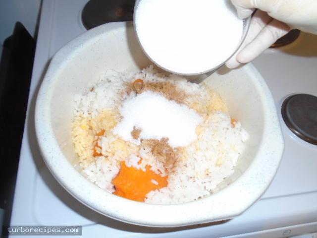 Παραδοσιακή κολοκυθόπιτα με αυγά - Βήμα 17