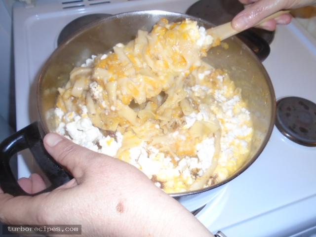 Κολοκυθόπιτα με μακαρόνια και τυρί - Βήμα 23
